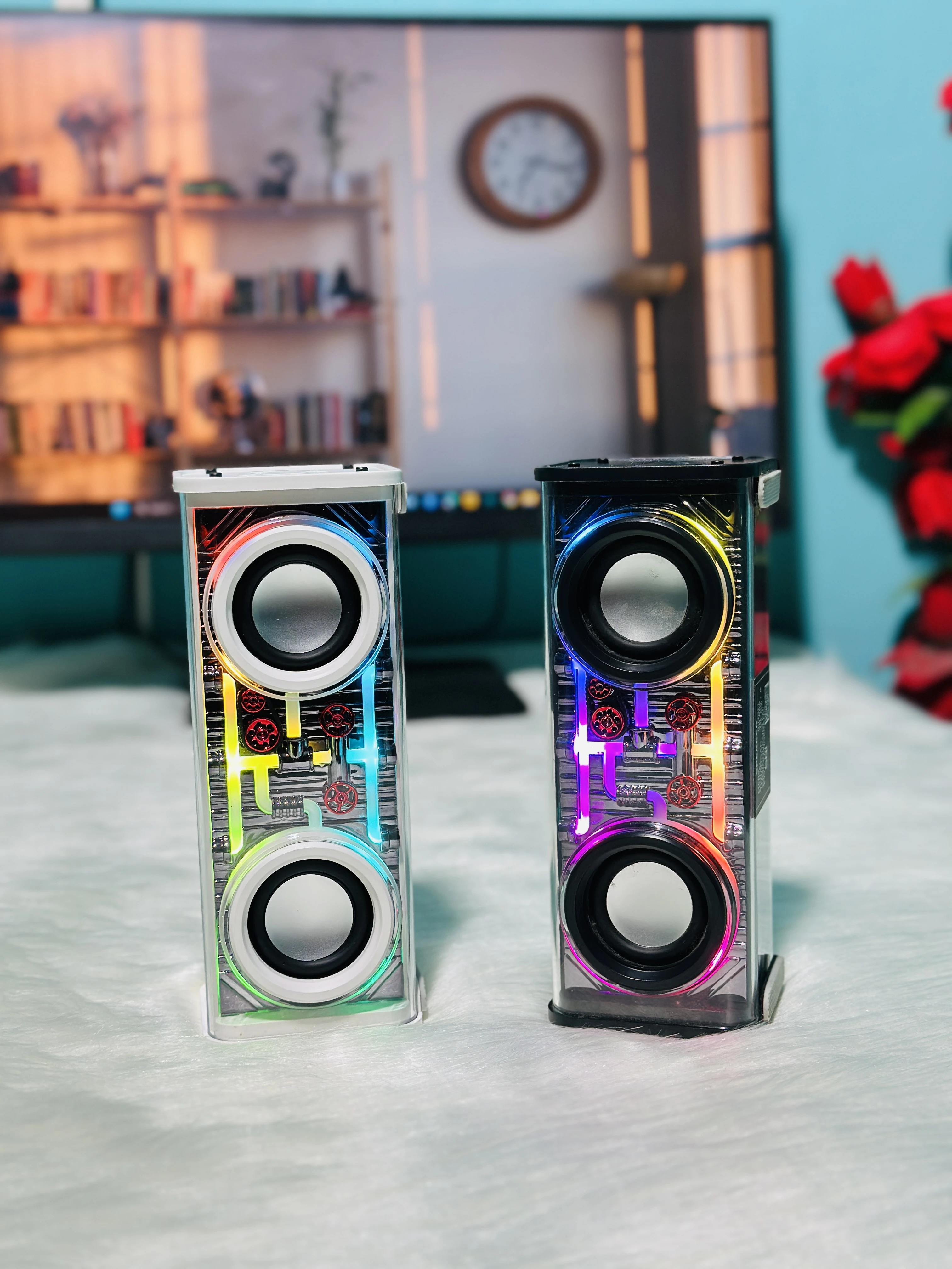 V8 Transparent RGB-Light Bluetooth Speaker